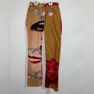 Kelsh jeans, mustard color with detailing as well as sparkle